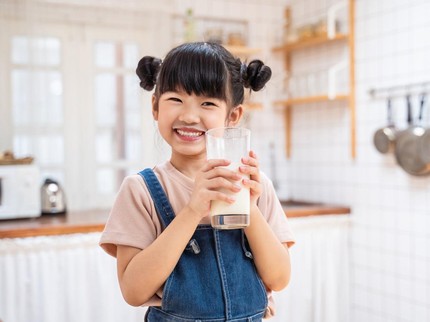 15 Susu Tinggi Kalsium untuk Anak dan Manfaatnya