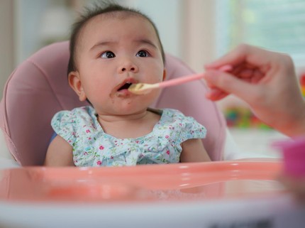 10 Rekomendasi Bubur Fortif untuk Bayi dengan Nutrisi dan Protein Terbaik