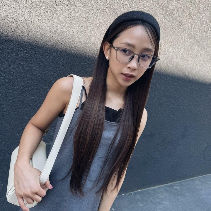 <p>Dita Karang memutuskan untuk keluar dari grup idol K-Pop Secret Number pada awal April lalu. Dita memutuskan untuk tidak memperpanjang kontraknya dengan agensi Vine Entertainment, Bunda. (Foto: Instagram @hey__deets)</p>