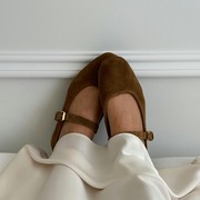 BeauPicks: 5 Rekomendasi Sepatu Mary Jane Lokal Stylish dan Unik