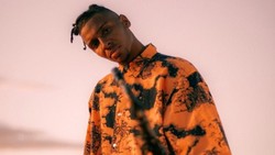 Lirik Lagu Tadow - Masego feat. FKJ