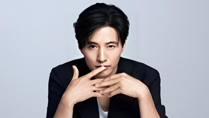 Bintangi Iklan Baru, Simak Visual Awet Muda Won Bin yang Tak Lekang Oleh Waktu