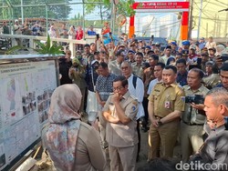 Pramono Cek Pengerukan Kali Cakung, Yakin Bisa Atasi Banjir Kelapa Gading