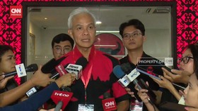 VIDEO: Pram Absen Acar Pembekalan PDIP, Ganjar: Kemarin Izin, Mau Haji