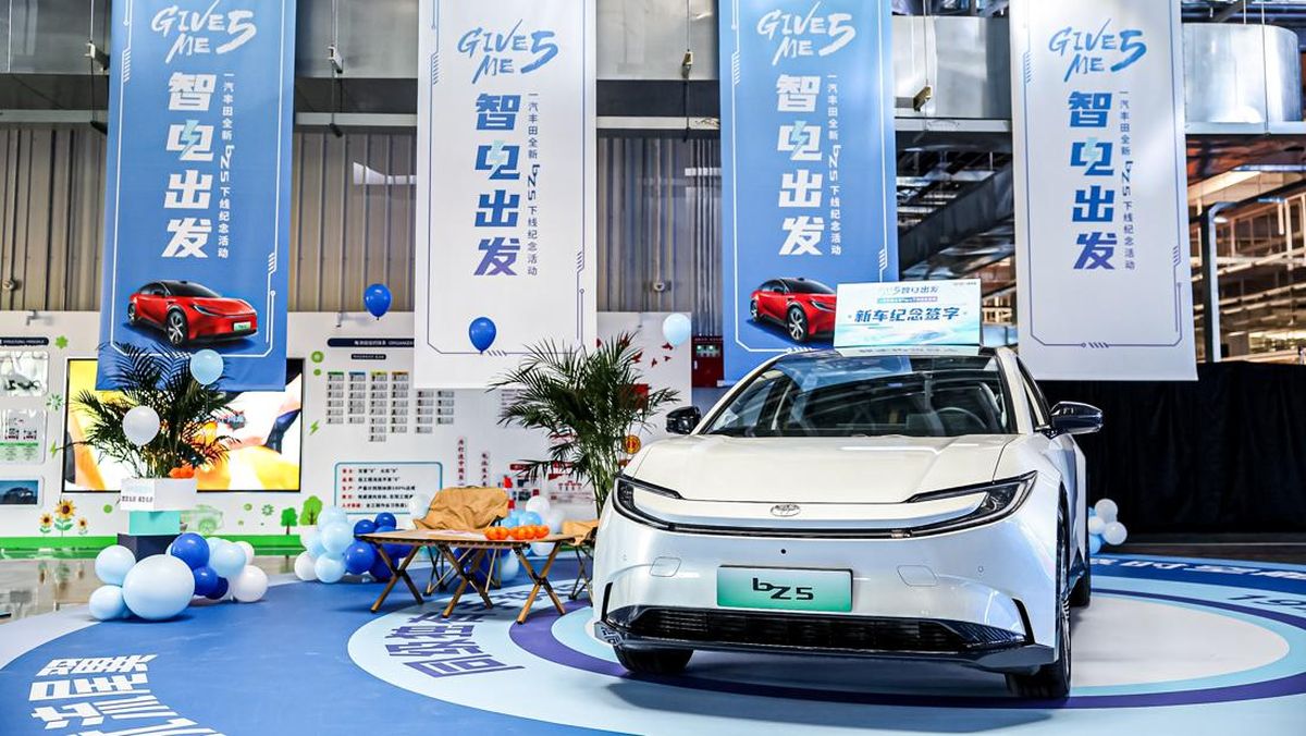 Toyota Mulai Produksi SUV Listrik Pakai Baterai BYD