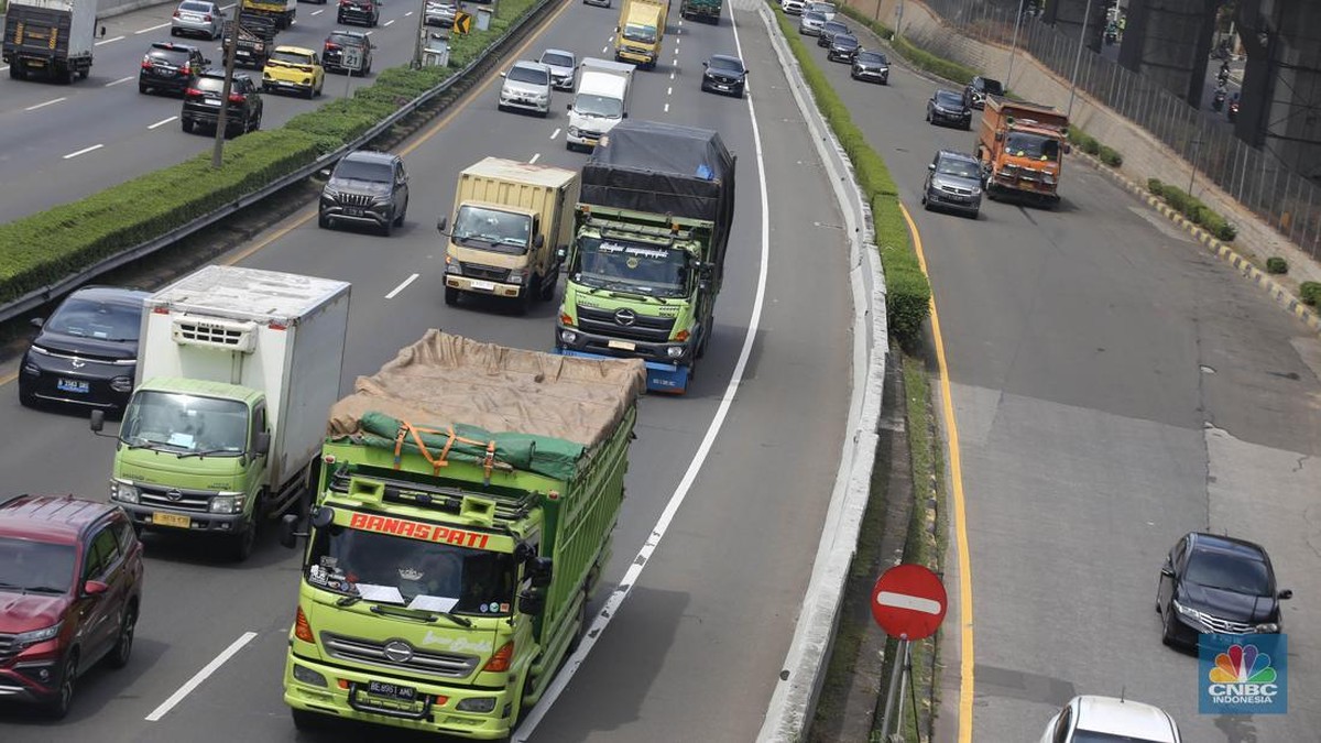 Truk ODOL Masih Bergentayangan, Ini Efek Horor ke Jalan Tol