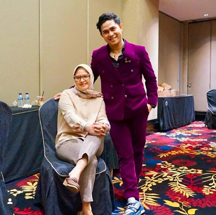 <p>Tidak hanya itu, Citra juga sering mengunggah foto bersama sang adik, salah satunya ketika mengucapkan selamat ulang tahun. “Wilujeng tepang taun de ... semoga dede panjang umur, sehat, aya dina lindungan alloh SWT. Amiin YRA. HBD adekku tersayang,” tulis Citra, dikutip dari laman<em> Instagram@citrapiyami1207. </em>(Foto: Instagram@citrapitriyami1207)</p>