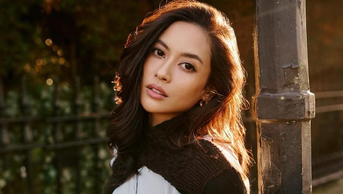 Profil Elvira Devinamira, Puteri Indonesia 2014 yang Unjuk Prestasi di  Cannes 2025