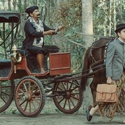 7 Rekomendasi Film Indonesia yang Bertemakan Zaman Dulu, Ada Sejarah dan Romansa Cinta!