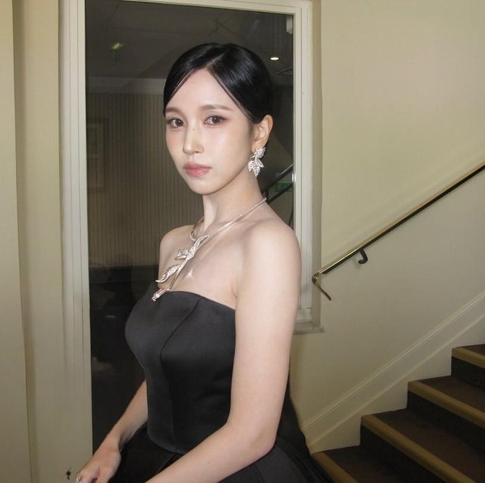 Mina TWICE di Cannes Film Festival 2025