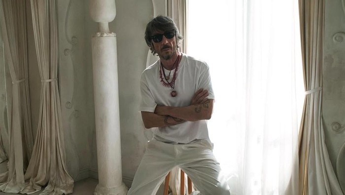 img-title Pierpaolo Piccioli Ditunjuk sebagai Direktur Kreatif Balenciaga