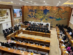 Komnas HAM Usul ke Baleg DPR: Usia PRT Dibatasi 18 Tahun-Upah Sesuai UMP