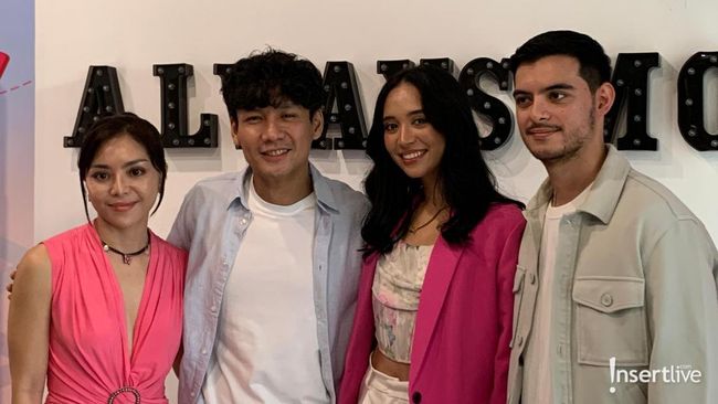 Series Swipe Right Angkat Realita Mengapa Wanita Pilih Gunakan Aplikasi Kencan Online