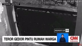VIDEO: Teror Gedor Pintu Rumah Warga
