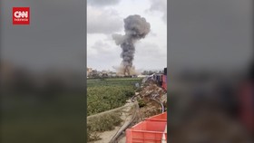 VIDEO: Detik-detik Rudal Israel Bombardir Khan Younis Gaza