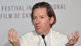 Wes Anderson Cemooh Kebijakan Tarif Film Trump