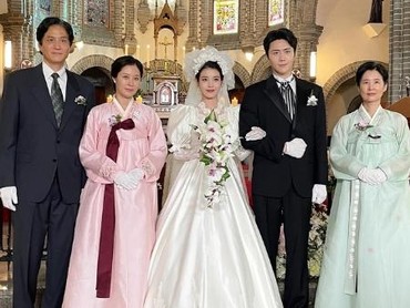 5 Rekomendasi Drama Korea 2025 Romantis untuk Libur Akhir Tahun