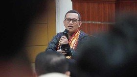 Karding Ancam Bakal 'Sikat' Oknum yang Kirim PMI Secara Ilegal