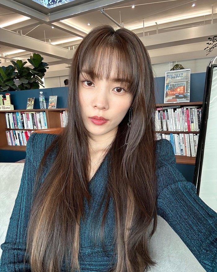 Beberapa judul hits drama Yoon So Hee diantaranya adalah 'Let's Eat', 'Marriage Not Dating', 'Because This is My First Life', 'Ghost Doctor', dan yang terbaru 'Heartbeat' pada 2023 lalu./ Foto: instagram.com/sh_ovel_y