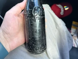Botol Coca-Cola Berusia 1 Abad Ditemukan Kolektor, ini Tampilannya