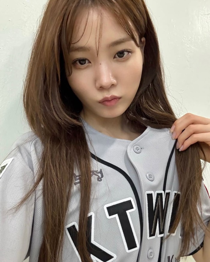 Dalam sesi perkenalan di acara The Devil's Plan: Death Room, Yoon So Hee mengungkapkan bahwa ke depannya ingin lebih banyak muncul di acara realitas dan masih belum ada rencana comeback akting, Beauties./ Foto: instagram.com/sh_ovel_y