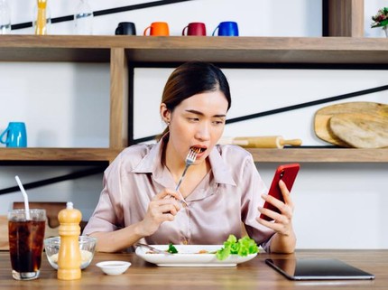 Ciri Kepribadian Orang yang Tak Mau Mengangkat Telepon dari Nomor Tak Dikenal