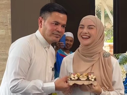5 Momen Irish Bella Resmikan Mahar Masjid dari Sang Suami Haldy Sabri