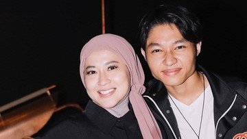 Berita Viral Selebriti dari InsertLive : Tak Mau Kiesha Alvaro Nikah Muda, Okie Agustina: Tanggung Jawab Itu Tidak Mudah