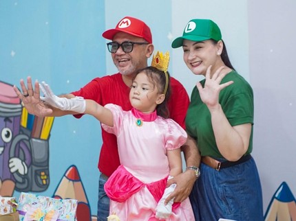 Numa Anak Mona Ratuliu Jadi Princess Peach Ultah ke-5, Intip Potret Keseruannya