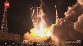 VIDEO: SpaceX Luncurkan 23 Satelit Starlink, Perkuat Dominasi Internet
