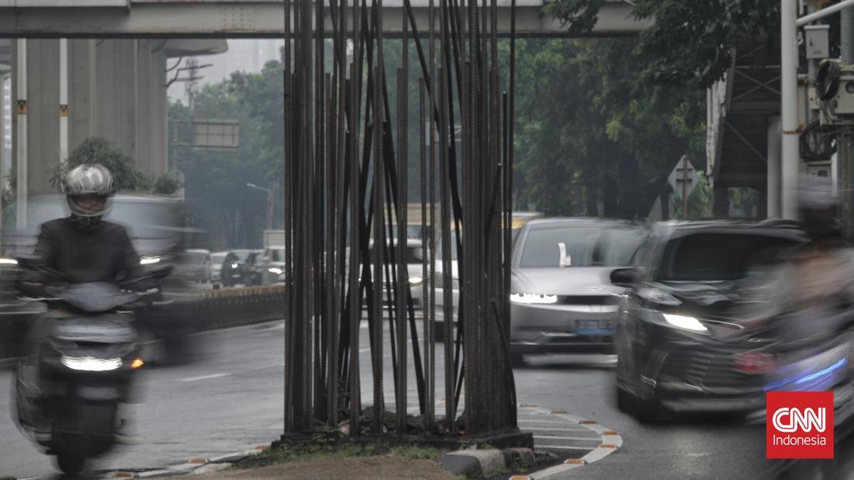 Pramono Lapor Bersihkan Tiang Monerel ke KPK, Target 2026 Rampung