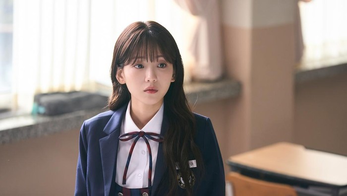 img-title Jadi Diri Sendiri dan Apa Adanya, Ini 7 Karakter Perempuan di Drakor yang Anti Jaim!
