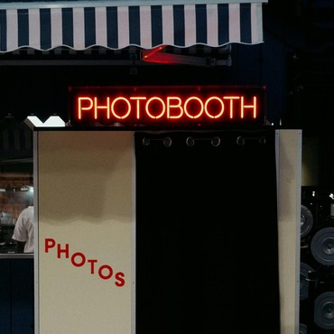 Tips Pose di Photobox Biar Nggak Mati Gaya