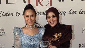 Apa Itu Listen to her Parole yang Disebut Syahrini?