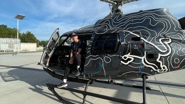 Rayakan Ultah Naik Helikopter, 7 Gaya Hedon Jonatan Christie Sebelum Keluar dari Pelatnas