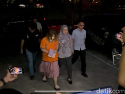 Polisi Beberkan Jan Hwa Diana Tahan 100 Lebih Ijazah Karyawannya