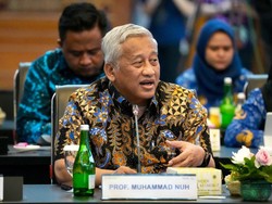 Video: UU Sisdiknas Sekolah Rakyat Sedang Disiapkan oleh Tim Formatur