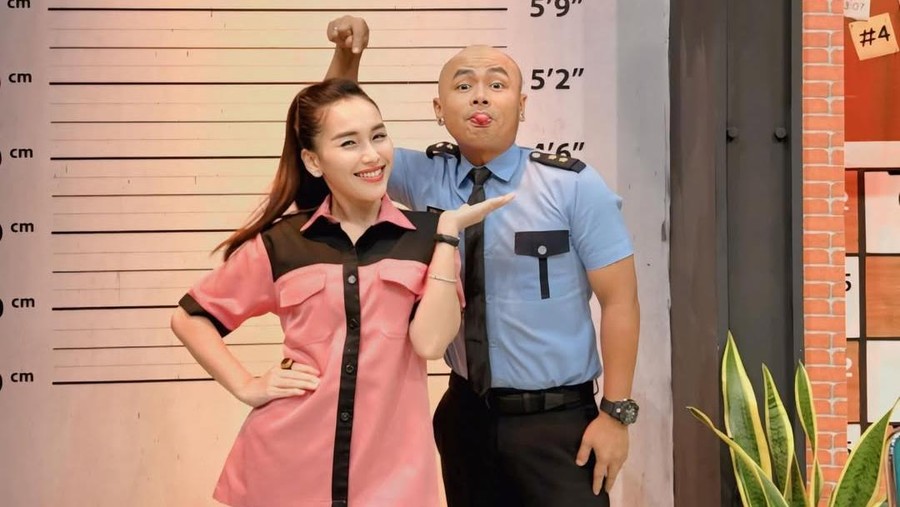 Reaksi Ayu Ting Ting Ditegur Wendi gegara Sering Telat Datang Syuting