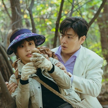 Bikin Terbahak-bahak, Ini 3 Alasan Kamu Wajib Nonton Drama Korea Tastefully Yours di Netflix