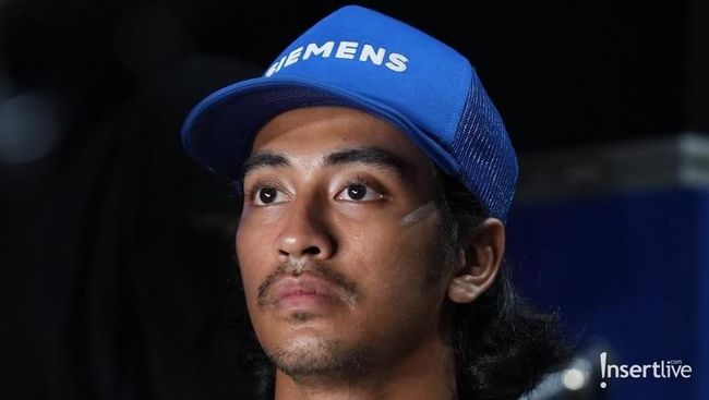 Abidzar Heboh Pakai Baju Renang Wanita, Bagian Tubuh Jadi Sorotan