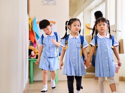 Umur Anak yang Tepat untuk Mulai Sekolah dari PAUD ke SD, Bunda Perlu Tahu