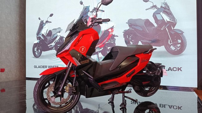 Alva Cervo X Diluncurkan, Sekali Cas Tempuh 125 Km Alva Cervo X telah dilengkapi baterai berjenis Lithium Ferro Phosphate (LFP) yang menawarkan keunggulan pengisian daya cepat.