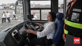 FOTO: Antusiasme Pelamar Ikut Tes Rekrutmen Sopir Transjakarta