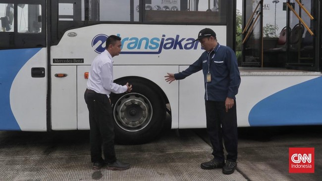 Pemprov DKI Jakarta meluncurkan program subsidi bagi 15 golongan masyarakat yang dapat menggunakan Transjakarta, MRT hingga LRT secara gratis.