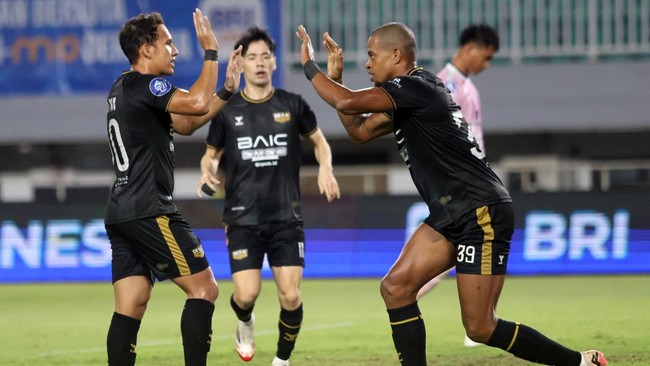 Klasemen Liga 1 Usai Dewa United Pesta Gol, Malut Curi Poin di JIS Klasemen Liga 1 2024/2025 mengalami perubahan usai sejumlah pertandingan yang berlangsung pada Jumat (23/5).