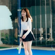 Get The Look: Inspirasi Outfit Olahraga Padel yang Stylish dan Cute ala Elsa Japasal