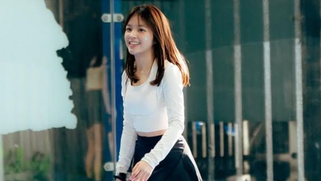 Tampil Gaya di Lapangan: Inspirasi Outfit Padel Kekinian ala Elsa Japasal yang Bikin Semangat!