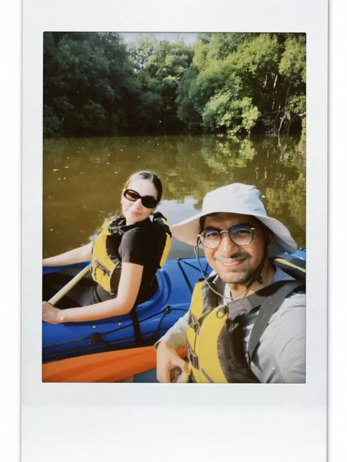 Izzat Assegaf & Ghina Raihanah