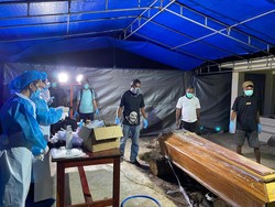 Makam Korban Bentrok di Tanimbar Dibongkar-Jasad Diautopsi, Ada Proyektil