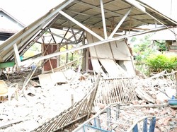 Video: Rumah Rusak Akibat Gempa Bengkulu Bertambah Jadi 140 Unit